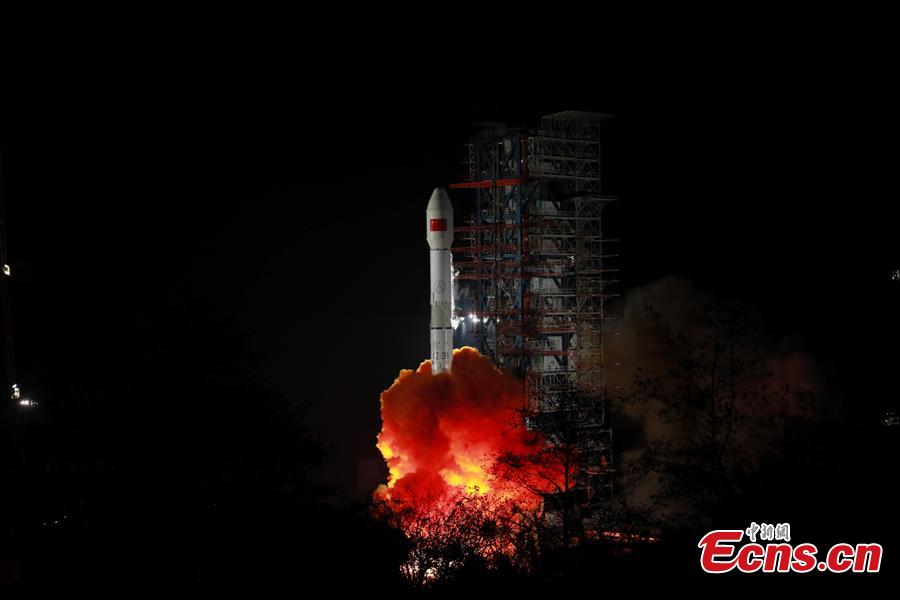 China lança novo satélite de telecomunicações móveis com sucesso