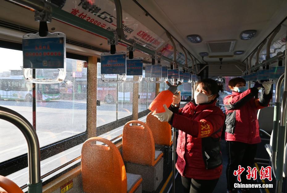 Cidade chinesa de Shijiazhuang retoma serviço ferroviário de passageiros

