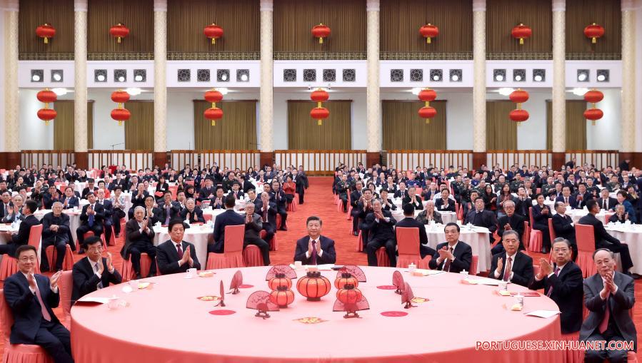 Xi estende saudação da Festa da Primavera a todos os chineses