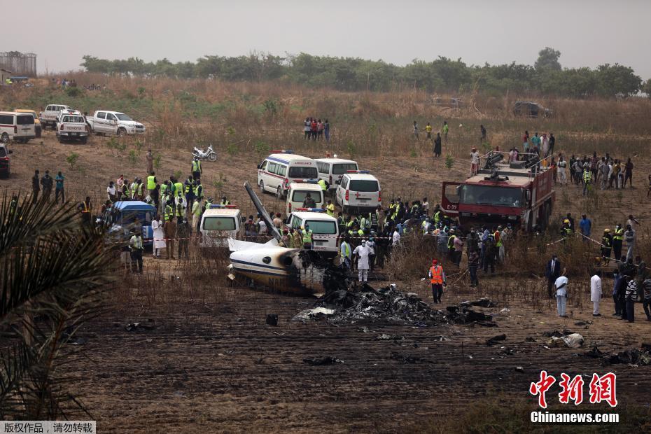 Avião militar nigeriano cai em Abuja