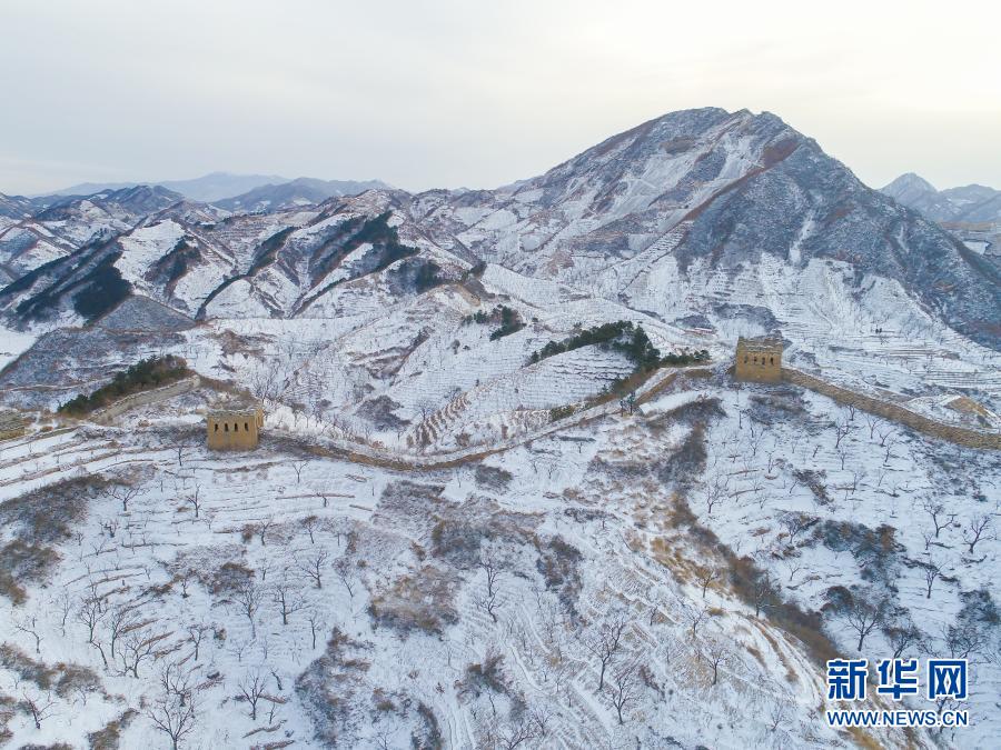 Galeria: Paisagem de neve de primavera