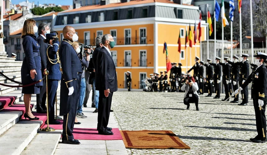 Rebelo de Sousa inicia seu 2º mandato como presidente de Portugal