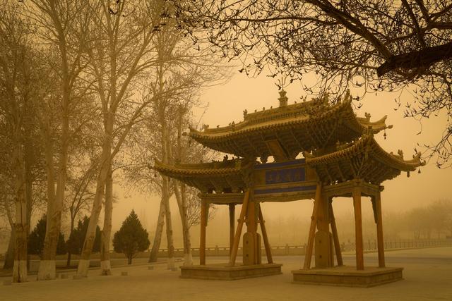 Grutas Mogao encerradas temporariamente devido a tempestade de areia