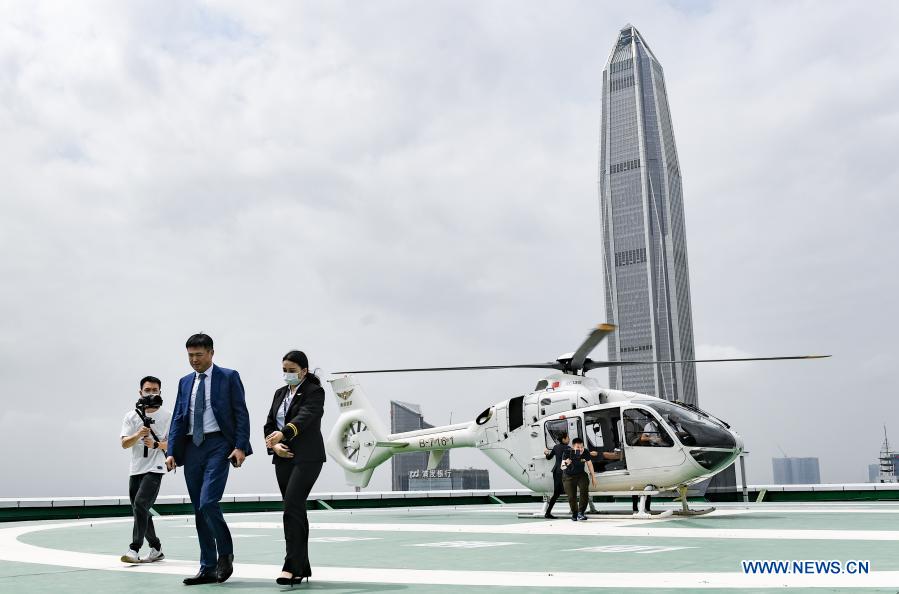 Shenzhen lança serviço de transporte de helicóptero para aeroporto