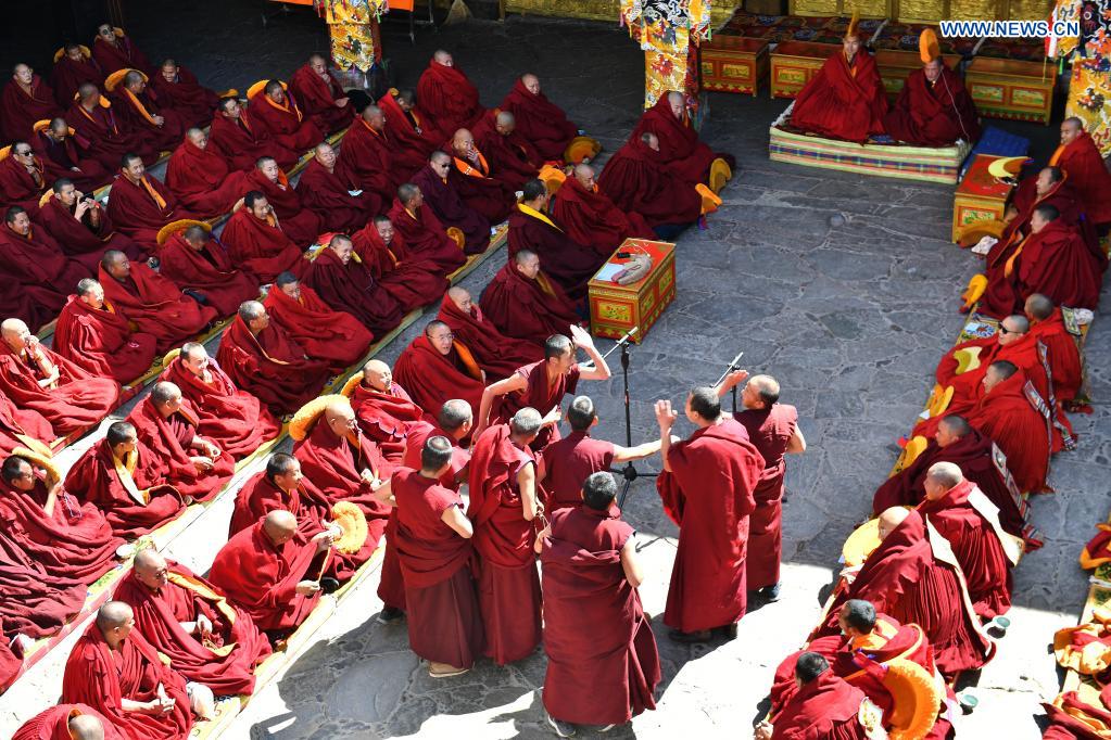 Lhasa realiza cerimônia de entrega do diploma de Geshe Lharampa no Templo Jokhang 