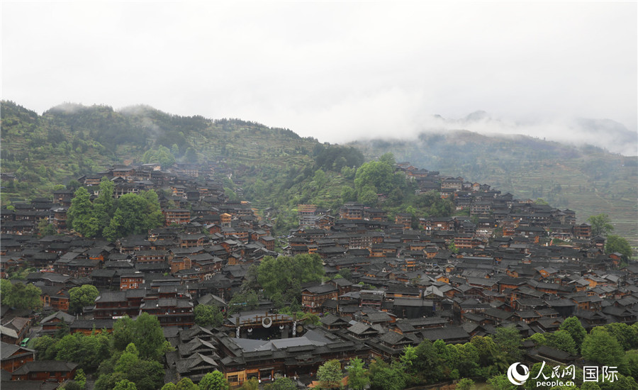 Guizhou: Xijiang Qianhu, o maior povoamento Miao do mundo

