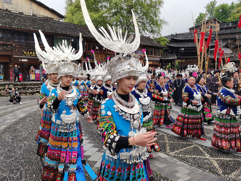 Galeria: trajes tradicionais da etnia Miao