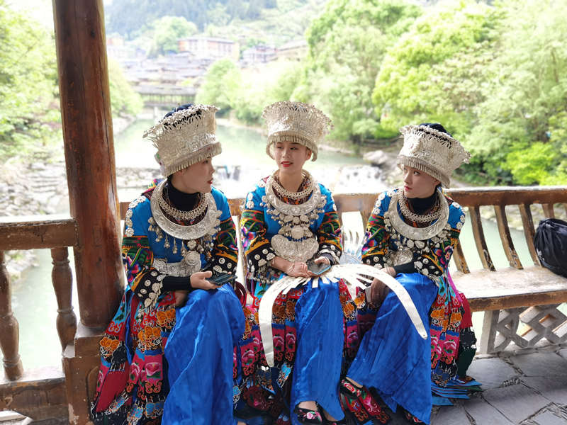 Galeria: trajes tradicionais da etnia Miao