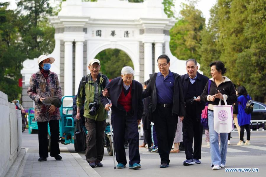 Universidade Tsinghua comemora 110º aniversário