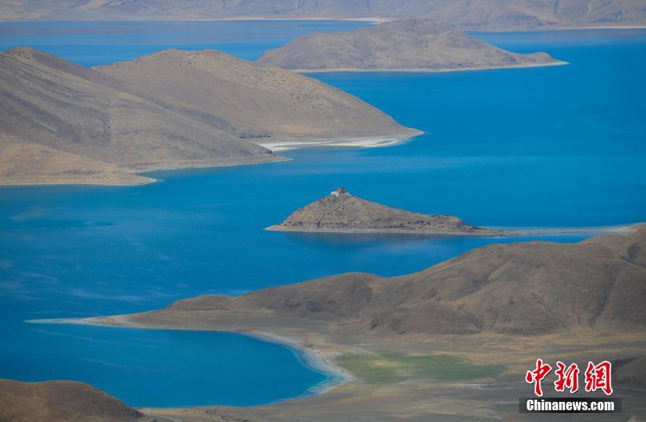 Tibete: Lago Yamdrok atrai turistas às vesperas do Dia do Trabalhador