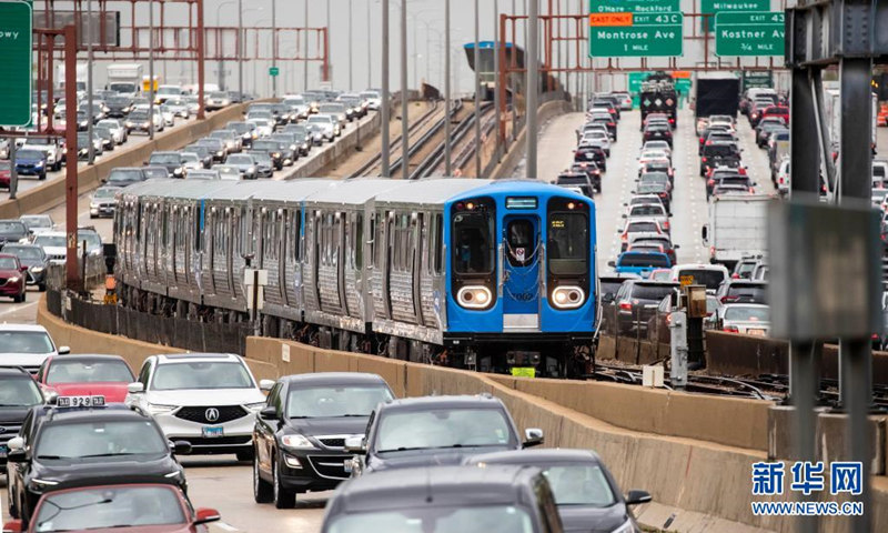 CRRC Sifang realiza teste em vagões de metrô em Chicago