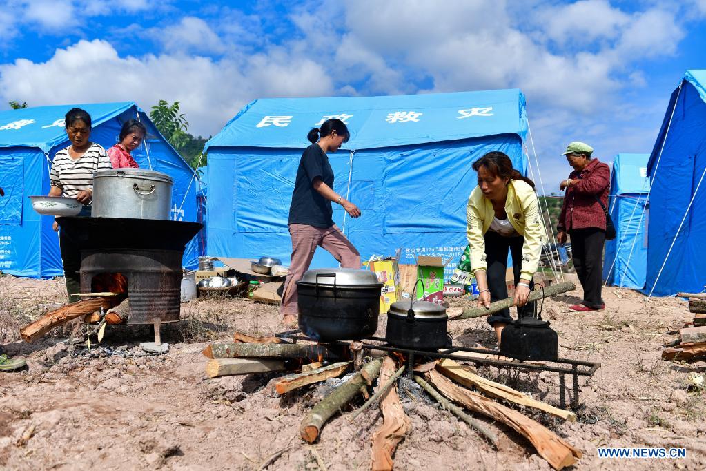 China: trabalho de socorro é realizado em Yunnan