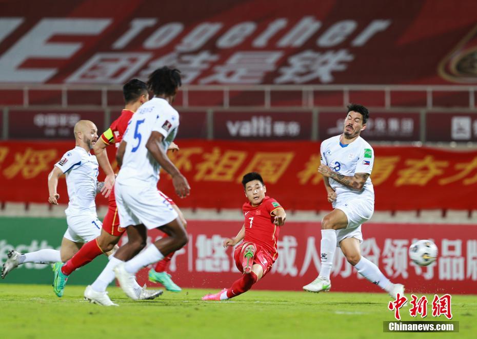 Eliminatórias da Copa do Mundo FIFA de 2022: China vence Filipinas por 2 a 0