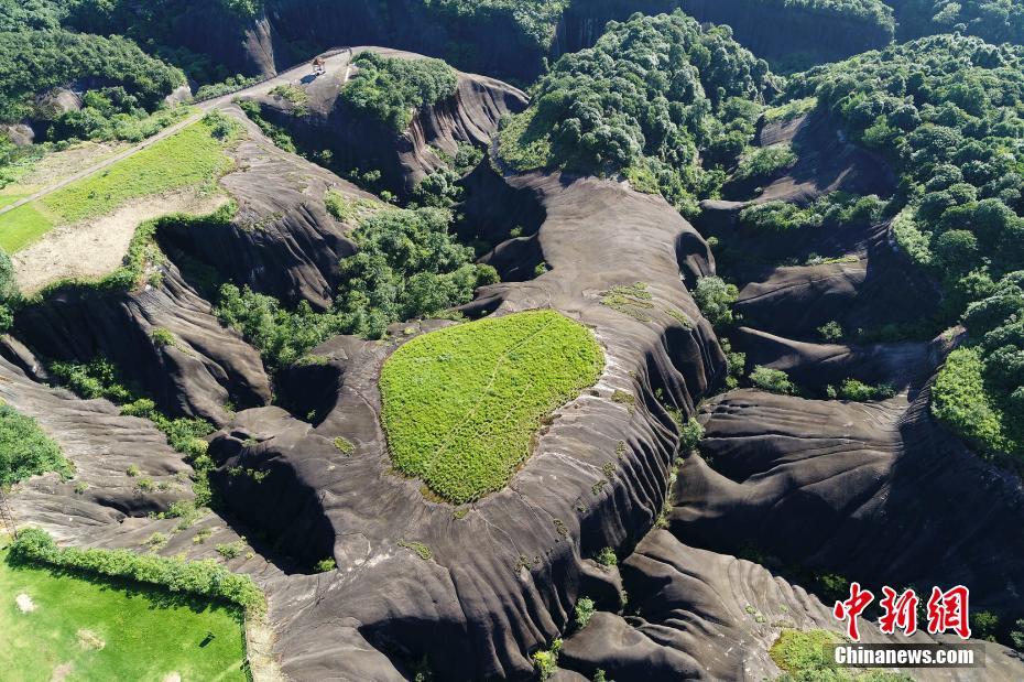 Hunan: geomorfologia Danxia 