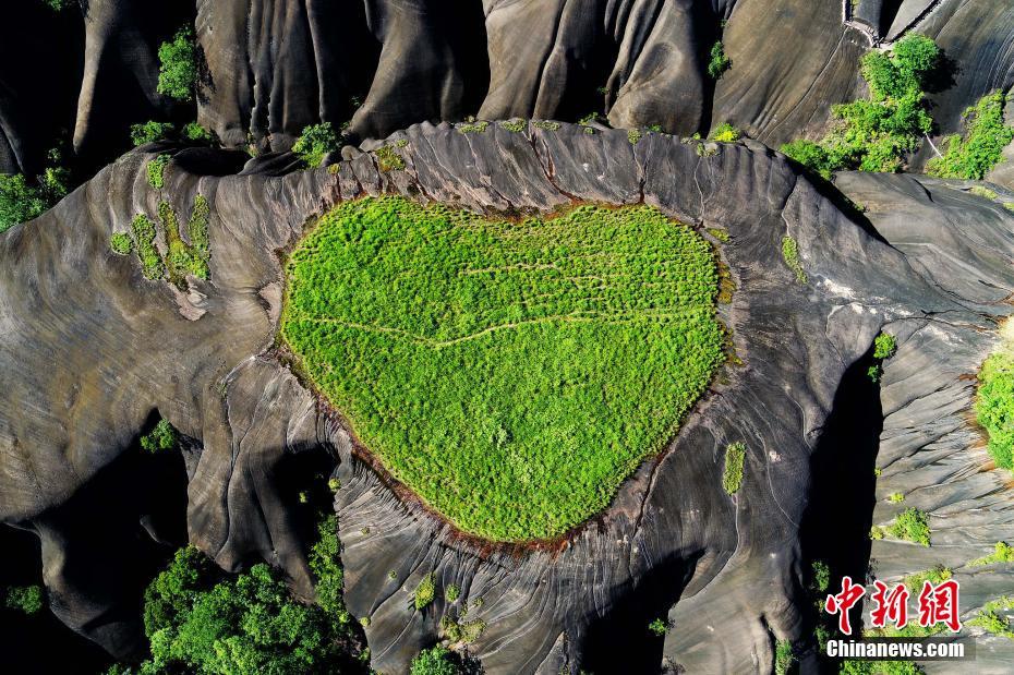 Hunan: geomorfologia Danxia 