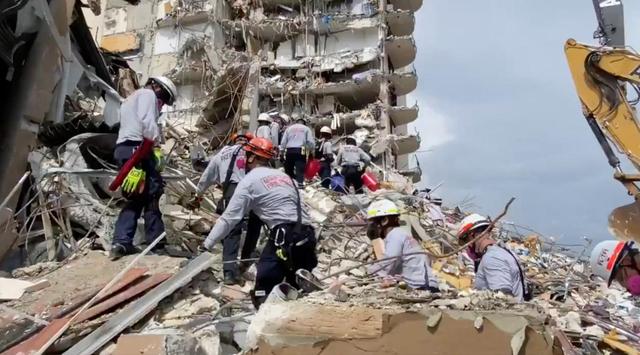 EUA: número de mortos sobe para 9 no colapso de edifício na Flórida 