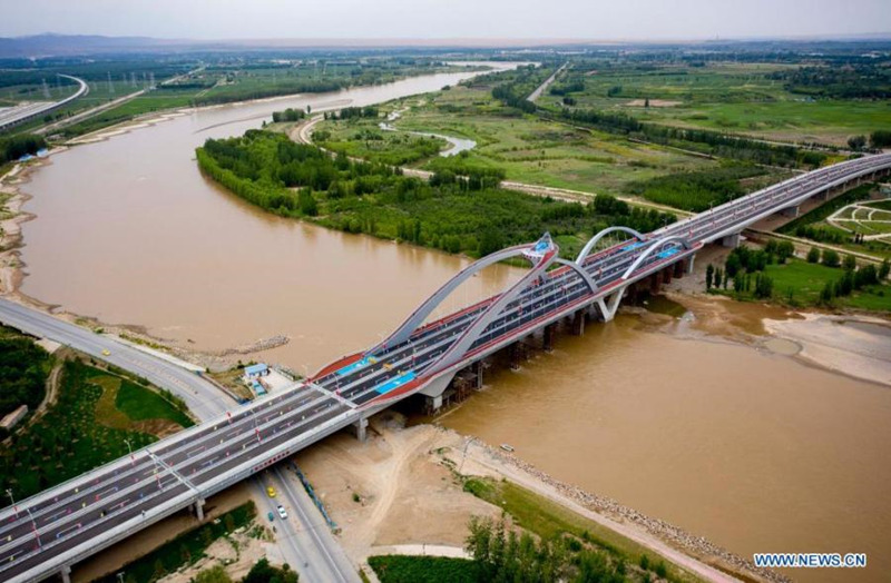 Ningxia: ponte Weimin do rio Amarelo é colocada em uso no noroeste da China 