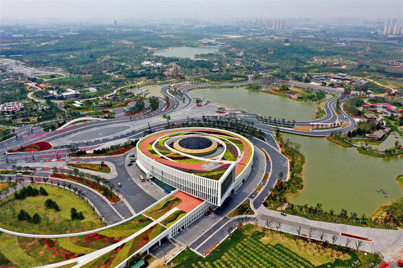 Tangshan reconstruída 45 anos após terramoto devastador