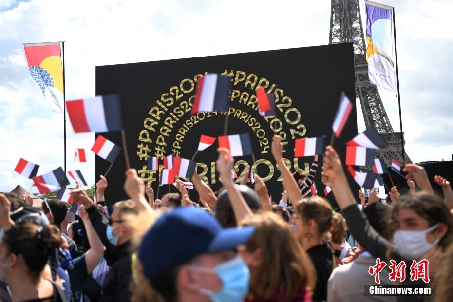 França celebra a chegada dos Jogos Olímpicos de Verão em Paris