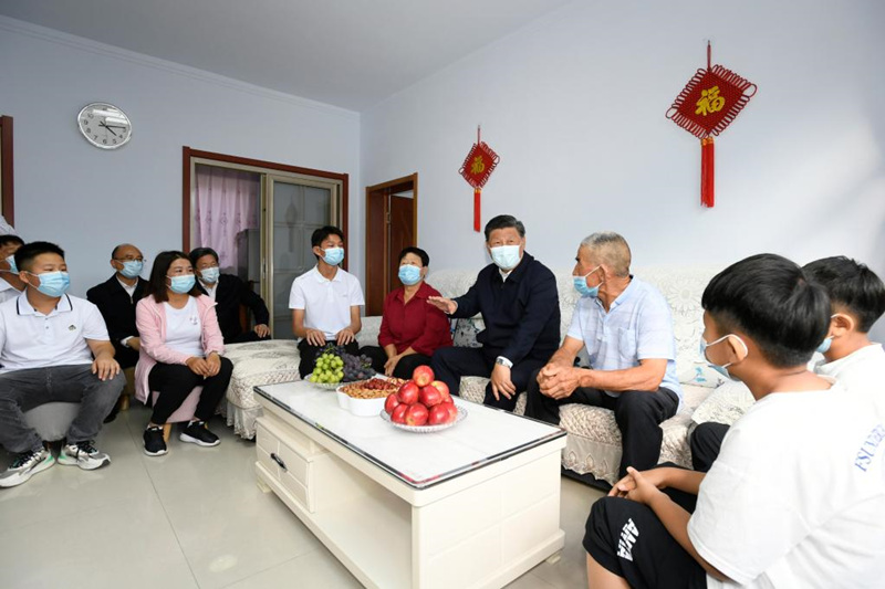 Xi inspeciona cidade de Chengde, no norte da China