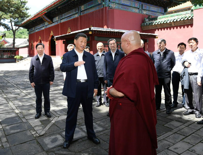 Xi inspeciona cidade de Chengde, no norte da China