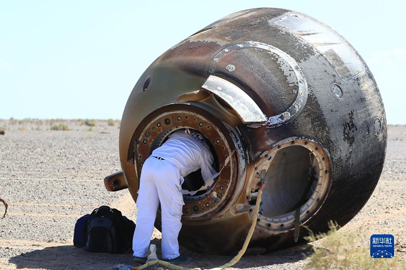 China anuncia sucesso da missão espacial tripulada de Shenzhou-12