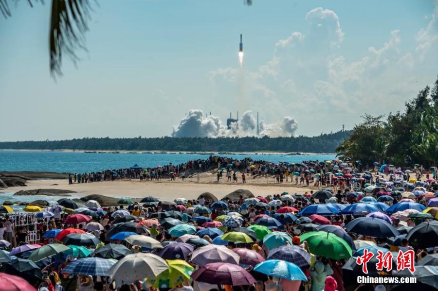 Cargueiro espacial da China acopla com módulo central da estação espacial