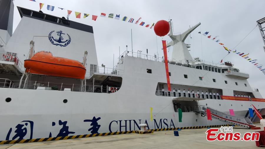 China lança primeiro navio de patrulha marítima de 10.000 toneladas em Guangzhou