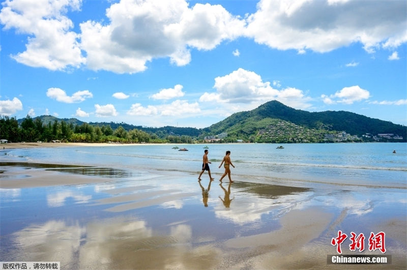 Tailândia reabre fronteiras aos viajantes totalmente vacinados de 63 países e regiões