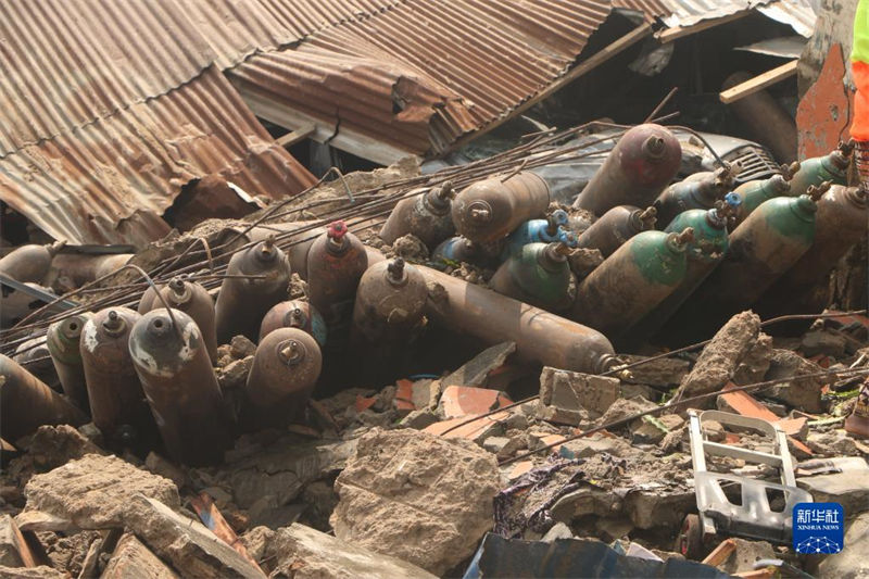 Nigéria: explosão de gás causa cinco mortos em Lagos