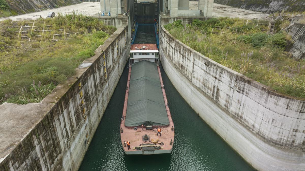 China: Guizhou realiza navegações por meio de sistema de elevação