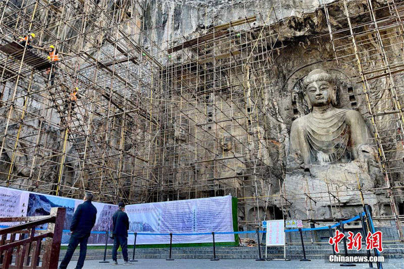 Iniciado projeto de restauro do Templo Fengxian, nas Grutas de Longmen  