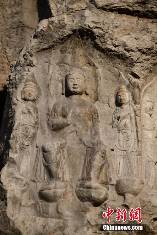 Shanxi descobre ruína de caverna e estátuas de Penhasco dos Mil Budas 