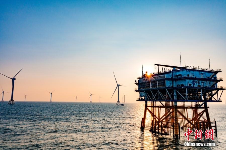 China: primeiro parque eólico offshore de gigawatt inicia geração de energia