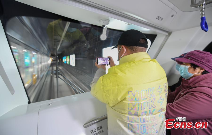 China: primeiro metrô autônomo é colocado em serviço em Zhejiang