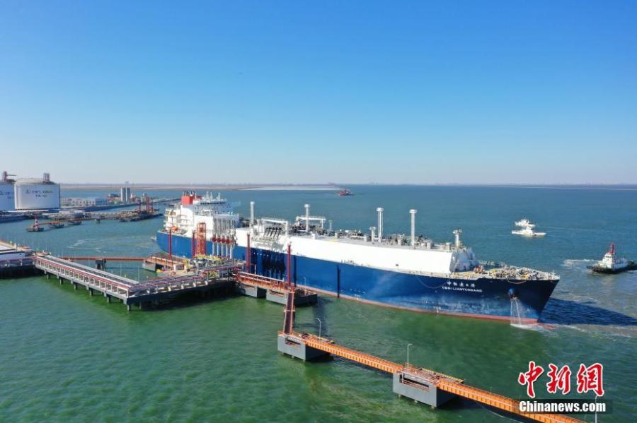 China: primeira estação de ancoradouro duplo no terminal de gás natural liquefeito inicia operações