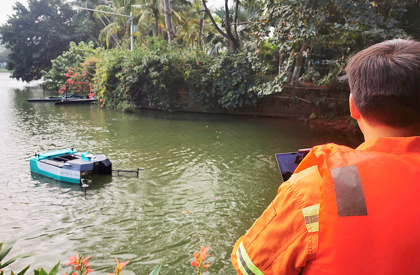 China: primeiro barco de limpeza não tripulado de Hainan inicia testes
