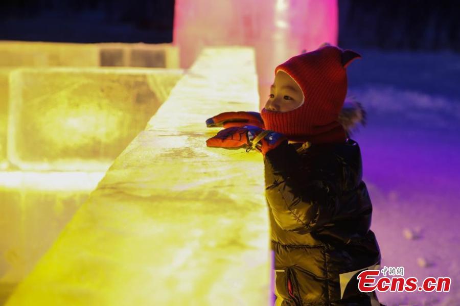 Feira de lanternas de gelo de Harbin abre gratuitamente ao público