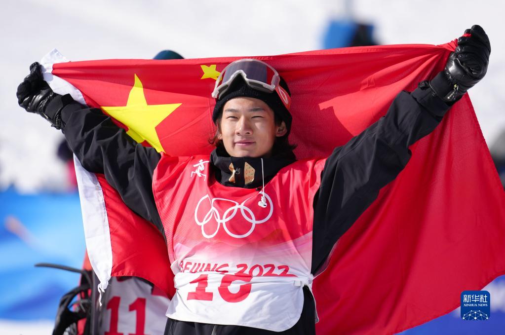 Beijing 2022: China conquista prata histórica no snowboard slopestyle masculino