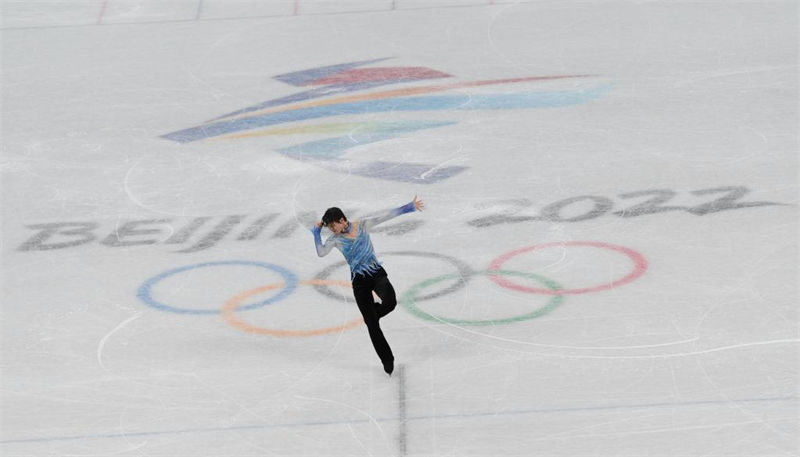 Salto axel quádruplo de Yuzuru Hanyu é reconhecido pela ISU, Jin Boyang da China bate o melhor recorde pessoal