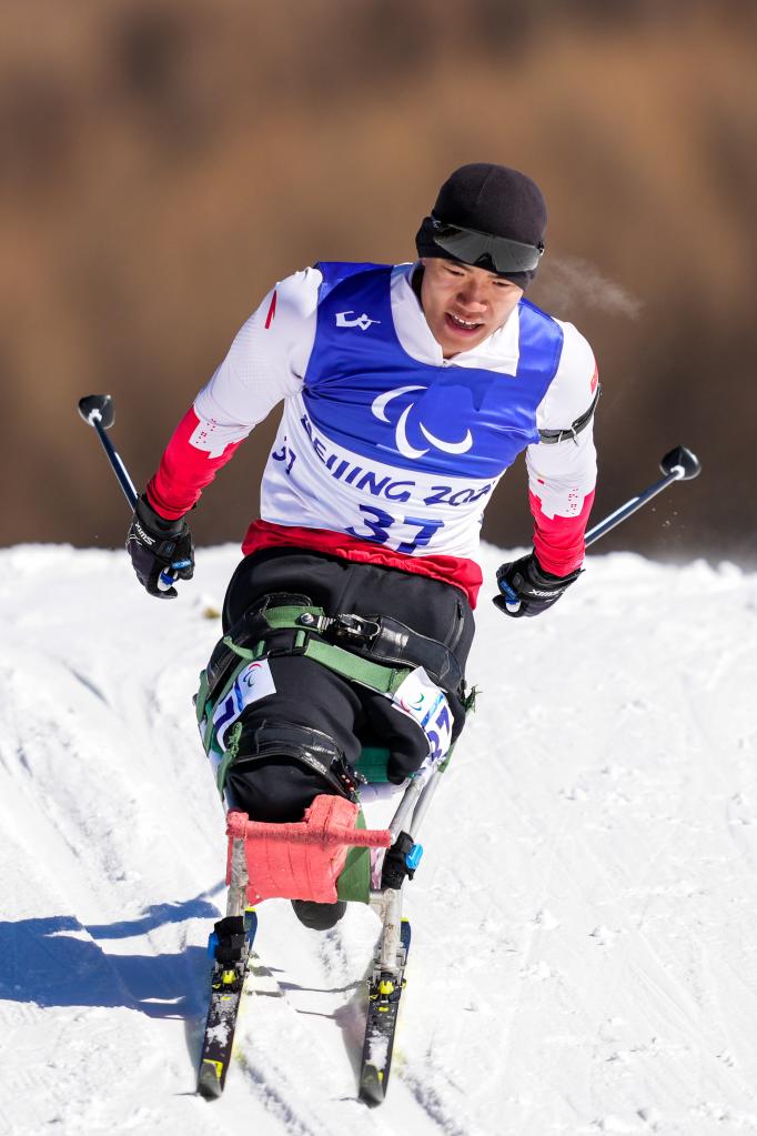 Liu Zixu conquista primeira medalha de ouro da China no biatlo nos Jogos Paralímpicos de Beijing 2022