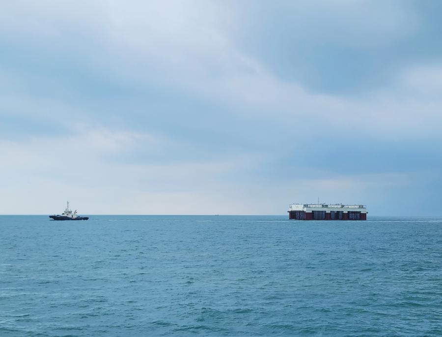 Primeira instalação de piscicultura semi-submersível em mar é instalada em Hainan