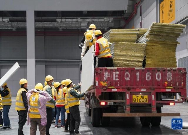 Centro Nacional de Exposições de Shanghai será transformado em hospital de campanha