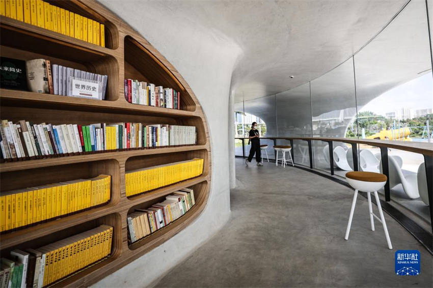 Galeria: Biblioteca Wormhole, Haikou