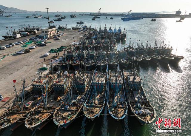 China inicia proibição anual de pesca de verão