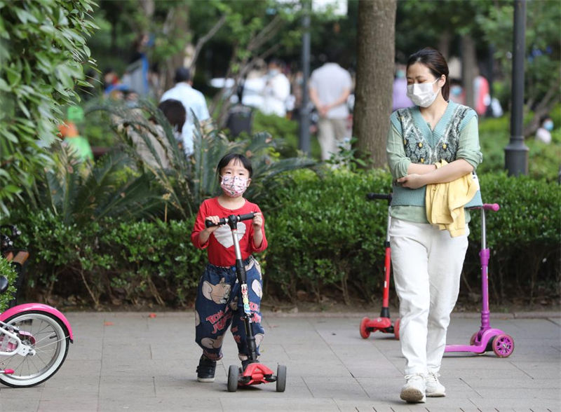 Shanghai interrompe transmissão comunitária da Covid-19