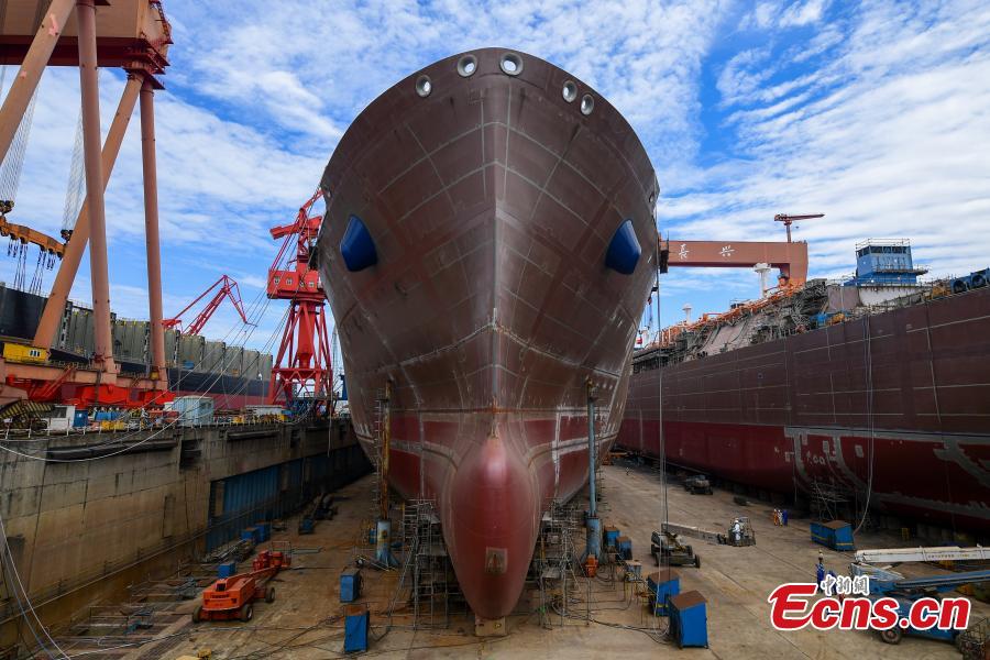 Empresa da construção naval em Shanghai tenta recuperar produção