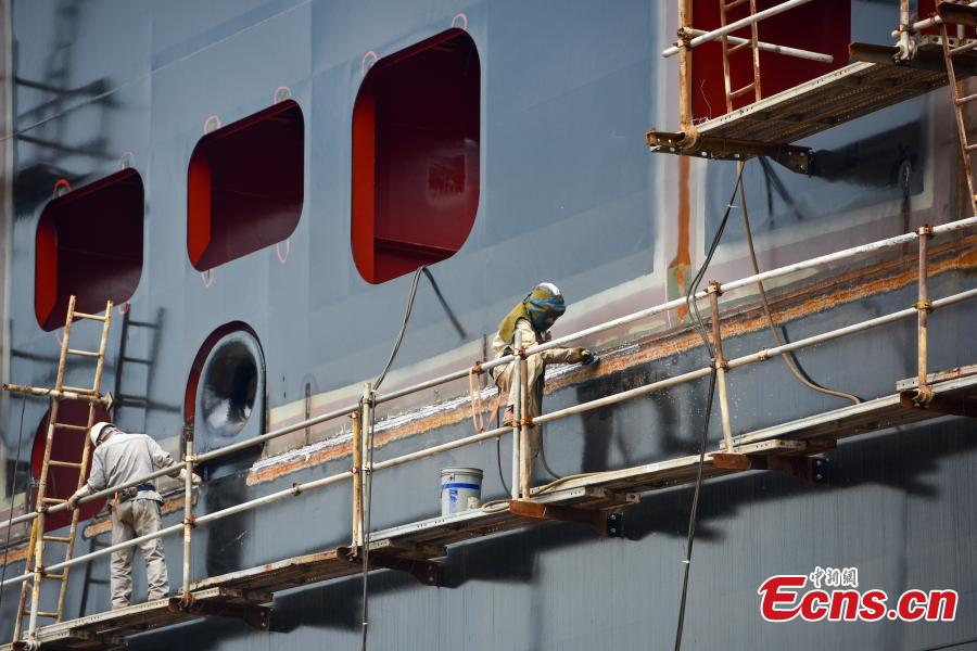 Empresa da construção naval em Shanghai tenta recuperar produção