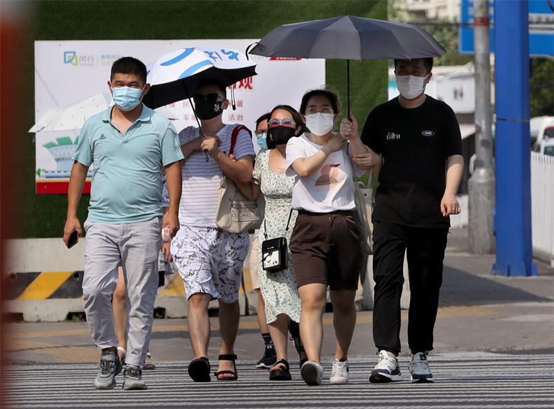 Shanghai emite alerta vermelho para altas temperaturas