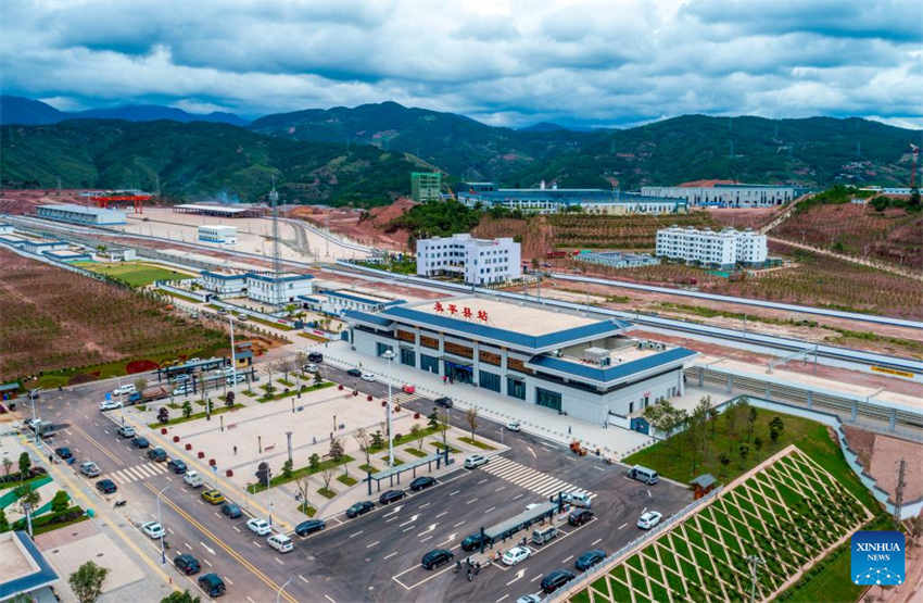 Seção Dali-Baoshan da ferrovia Dali-Ruili será colocada em operação